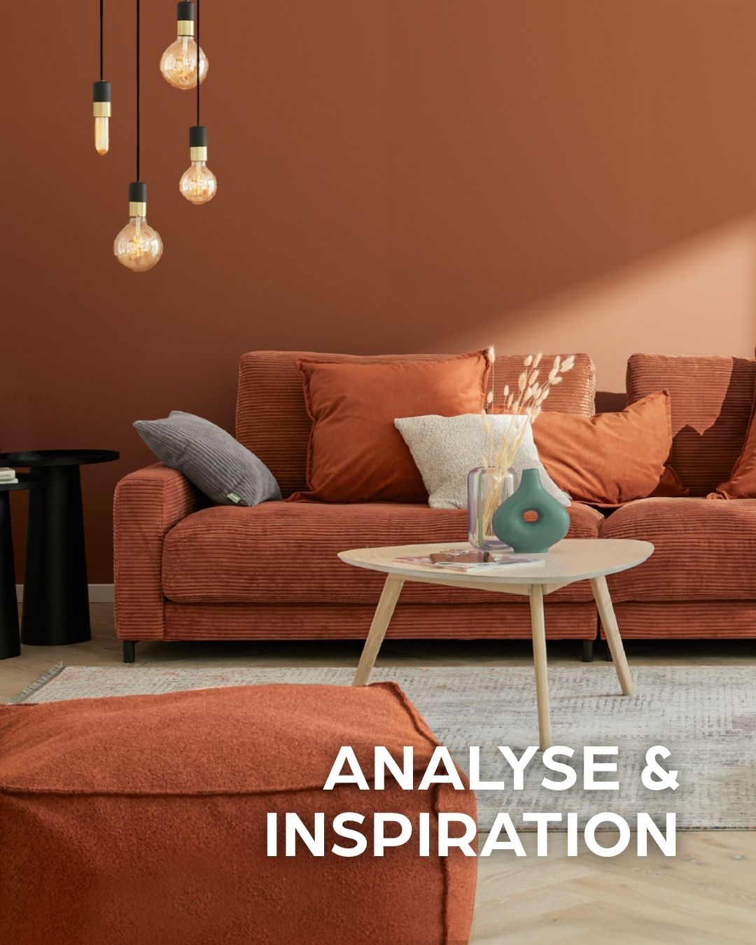 Couch, Wohnzimmer, Dekoration für Zuhause, Kissen, Kaffeetisch